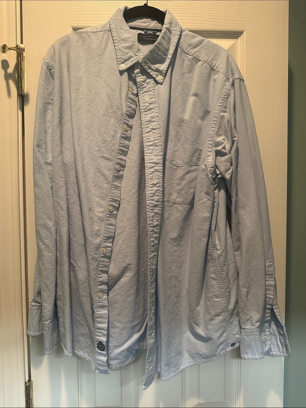 Men's Light Blue Button-Down Shirt